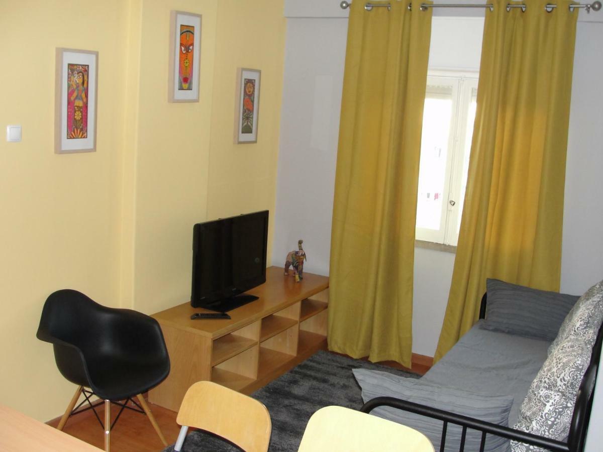 Comfort City Hub - Metro Lisbon อามาโดรา ภายนอก รูปภาพ