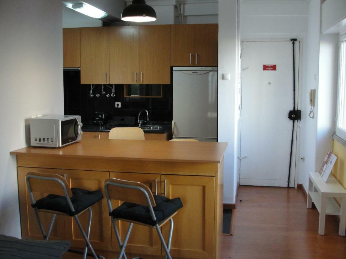 Comfort City Hub - Metro Lisbon อามาโดรา ภายนอก รูปภาพ